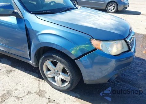 2009 Subaru Forester 2.5X из США, поврежденный, VIN JF2SH63639H761481